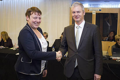 Projekt Demografie Elke Maes und Dr. Sebastian Hopfner, alternierende Vorsitzende des Europäischen Sektoralen Sozialen Dialogs