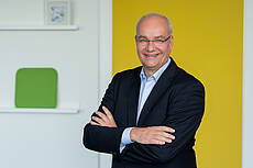 Porträt von Dr. Michael Niebler