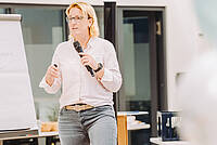 Dr. Petra Rodenbücher - Referentin