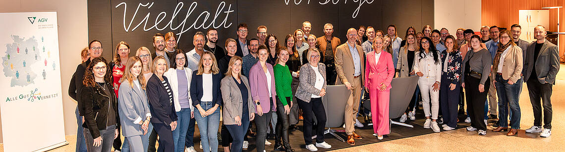 Veranstaltungsprogramm Gruppenfoto der Teilnehmer einer Veranstaltung